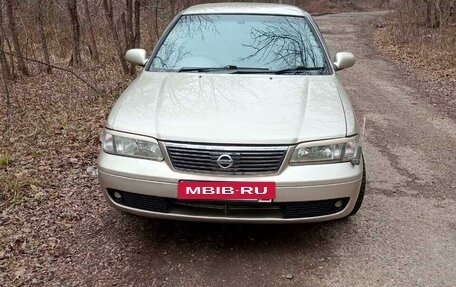 Nissan Sunny B15, 2002 год, 400 000 рублей, 2 фотография