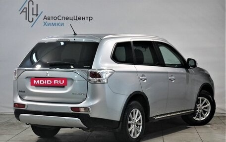 Mitsubishi Outlander III рестайлинг 3, 2014 год, 1 299 800 рублей, 2 фотография