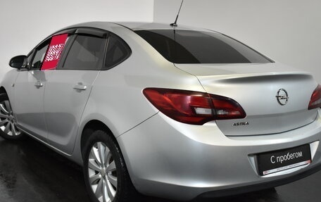 Opel Astra J, 2014 год, 609 000 рублей, 4 фотография