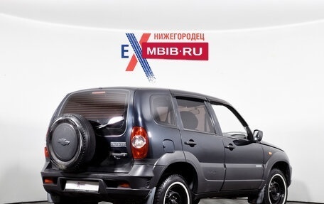 Chevrolet Niva I рестайлинг, 2010 год, 555 000 рублей, 4 фотография