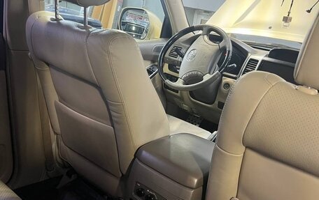 Toyota Land Cruiser Prado 120 рестайлинг, 2007 год, 2 500 000 рублей, 21 фотография