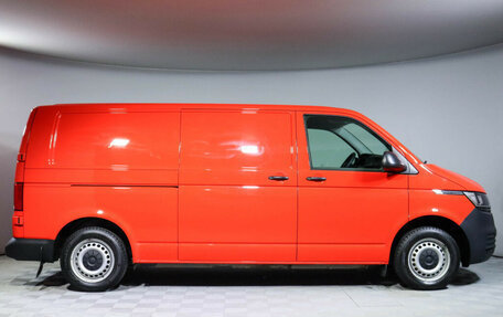 Volkswagen Transporter T6 рестайлинг, 2021 год, 4 560 000 рублей, 4 фотография