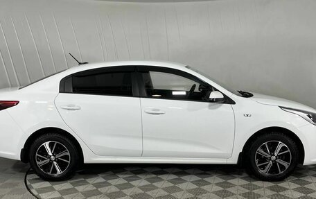 KIA Rio IV, 2018 год, 1 290 000 рублей, 4 фотография