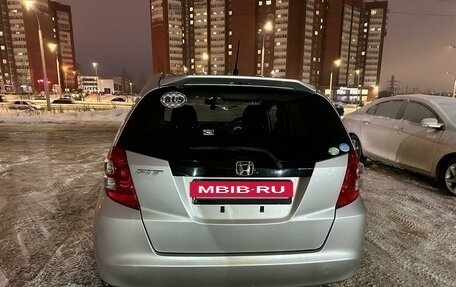 Honda Fit III, 2010 год, 730 000 рублей, 5 фотография