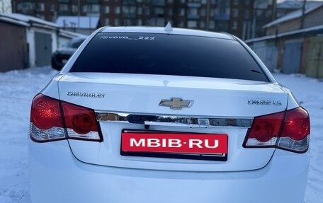 Chevrolet Cruze II, 2011 год, 820 000 рублей, 6 фотография