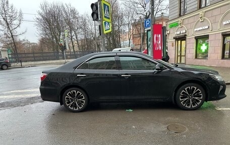 Toyota Camry, 2018 год, 2 300 000 рублей, 9 фотография