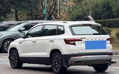 Skoda Karoq I, 2021 год, 1 800 000 рублей, 4 фотография