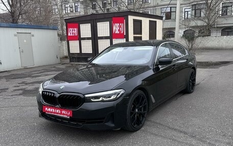 BMW 5 серия, 2021 год, 4 300 000 рублей, 4 фотография