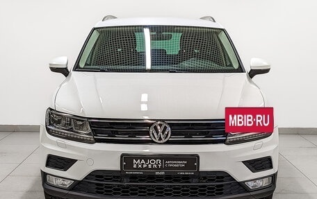 Volkswagen Tiguan II, 2017 год, 2 250 000 рублей, 2 фотография