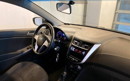 Hyundai Solaris II рестайлинг, 2015 год, 1 130 000 рублей, 12 фотография