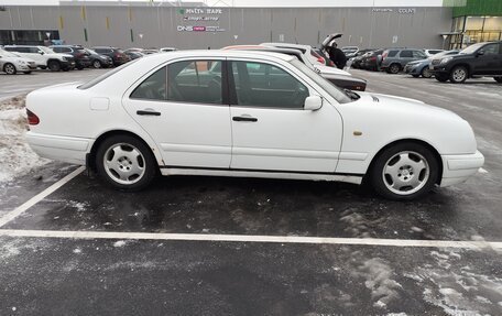 Mercedes-Benz E-Класс, 1999 год, 375 000 рублей, 6 фотография