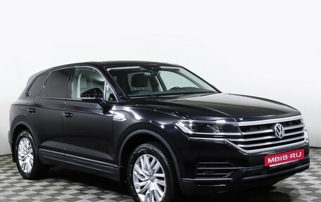 Volkswagen Touareg III, 2019 год, 4 198 000 рублей, 3 фотография