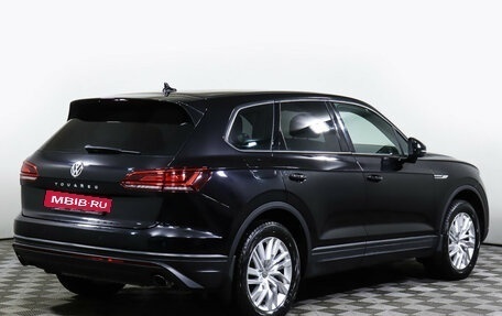 Volkswagen Touareg III, 2019 год, 4 198 000 рублей, 5 фотография