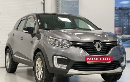 Renault Kaptur I рестайлинг, 2017 год, 1 700 000 рублей, 3 фотография