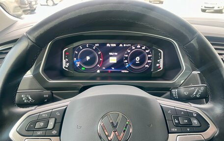 Volkswagen Tiguan II, 2021 год, 2 730 000 рублей, 15 фотография