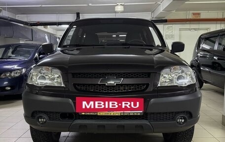 Chevrolet Niva I рестайлинг, 2014 год, 720 000 рублей, 3 фотография