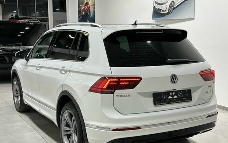 Volkswagen Tiguan II, 2019 год, 3 049 900 рублей, 3 фотография