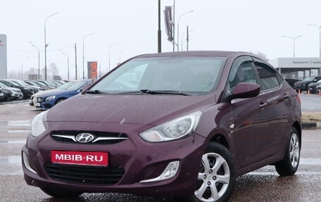 Hyundai Solaris II рестайлинг, 2013 год, 950 000 рублей, 1 фотография