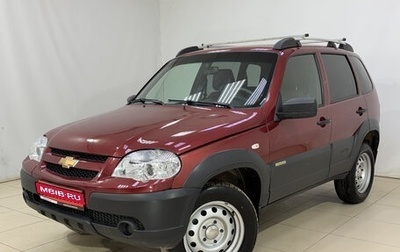 Chevrolet Niva I рестайлинг, 2017 год, 738 000 рублей, 1 фотография