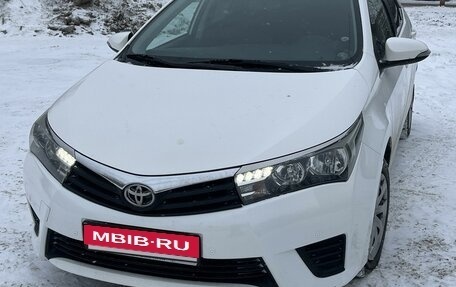 Toyota Corolla, 2013 год, 1 341 000 рублей, 2 фотография