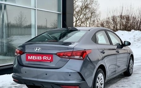 Hyundai Solaris II рестайлинг, 2022 год, 1 900 000 рублей, 8 фотография