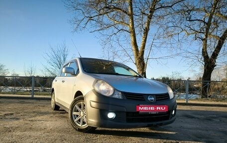 Nissan AD III, 2010 год, 650 000 рублей, 10 фотография