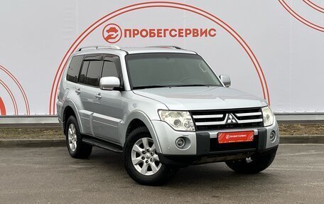 Mitsubishi Pajero IV, 2010 год, 1 999 000 рублей, 3 фотография