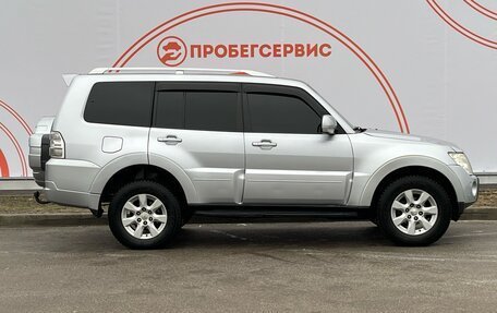 Mitsubishi Pajero IV, 2010 год, 1 999 000 рублей, 4 фотография