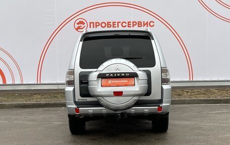 Mitsubishi Pajero IV, 2010 год, 1 999 000 рублей, 6 фотография