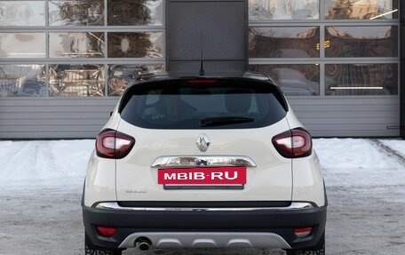 Renault Kaptur I рестайлинг, 2018 год, 1 680 000 рублей, 4 фотография