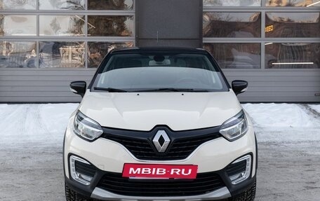 Renault Kaptur I рестайлинг, 2018 год, 1 680 000 рублей, 8 фотография