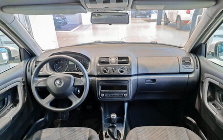 Skoda Fabia II, 2013 год, 697 000 рублей, 17 фотография