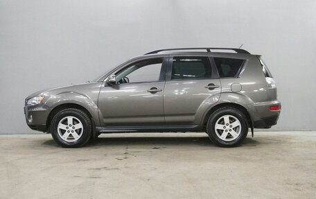 Mitsubishi Outlander III рестайлинг 3, 2011 год, 1 290 000 рублей, 4 фотография