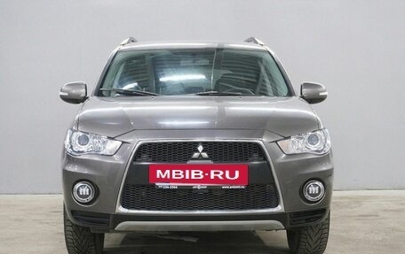 Mitsubishi Outlander III рестайлинг 3, 2011 год, 1 290 000 рублей, 2 фотография