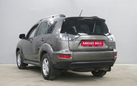 Mitsubishi Outlander III рестайлинг 3, 2011 год, 1 290 000 рублей, 8 фотография