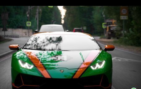 Lamborghini Huracán, 2020 год, 35 000 000 рублей, 3 фотография