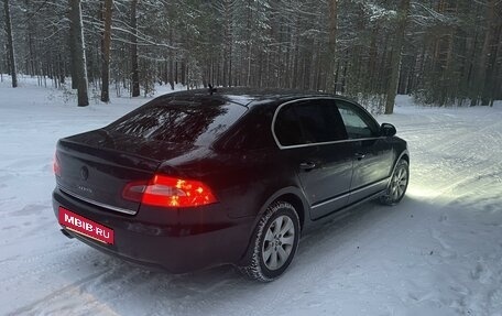 Skoda Superb III рестайлинг, 2010 год, 749 999 рублей, 3 фотография