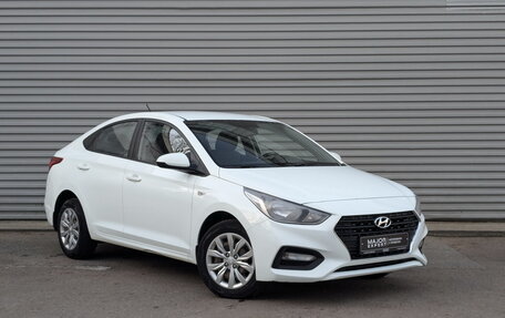 Hyundai Solaris II рестайлинг, 2018 год, 1 335 000 рублей, 3 фотография