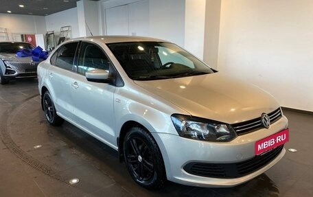 Volkswagen Polo VI (EU Market), 2011 год, 990 000 рублей, 1 фотография