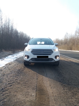 Ford Kuga II рестайлинг, 2019 год, 1 780 000 рублей, 1 фотография