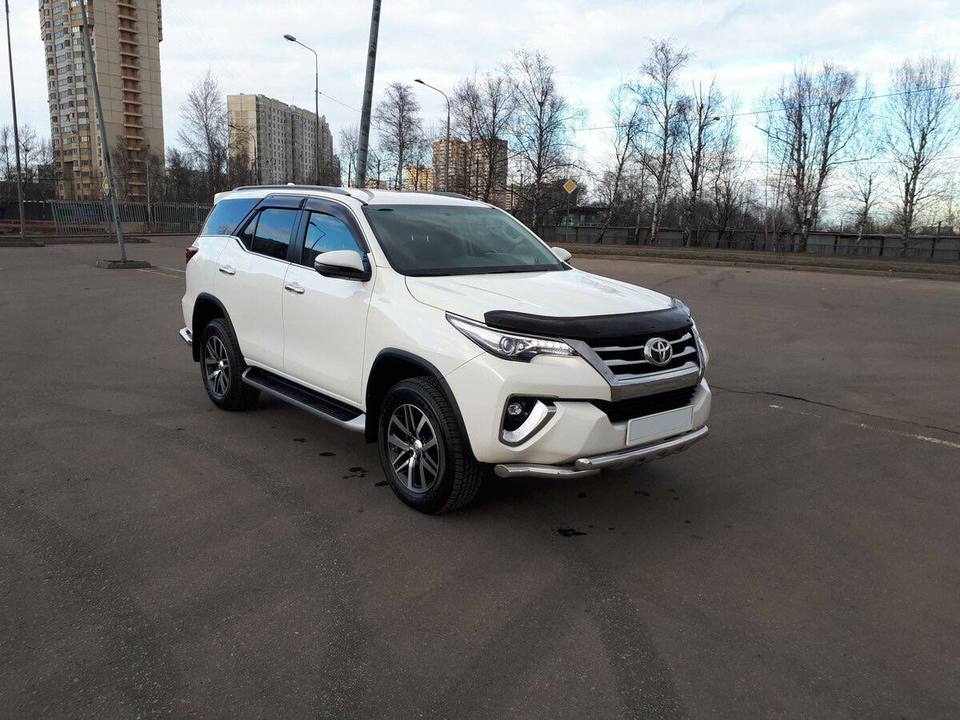 Toyota Fortuner II, 2018 год, 900 000 рублей, 10 фотография