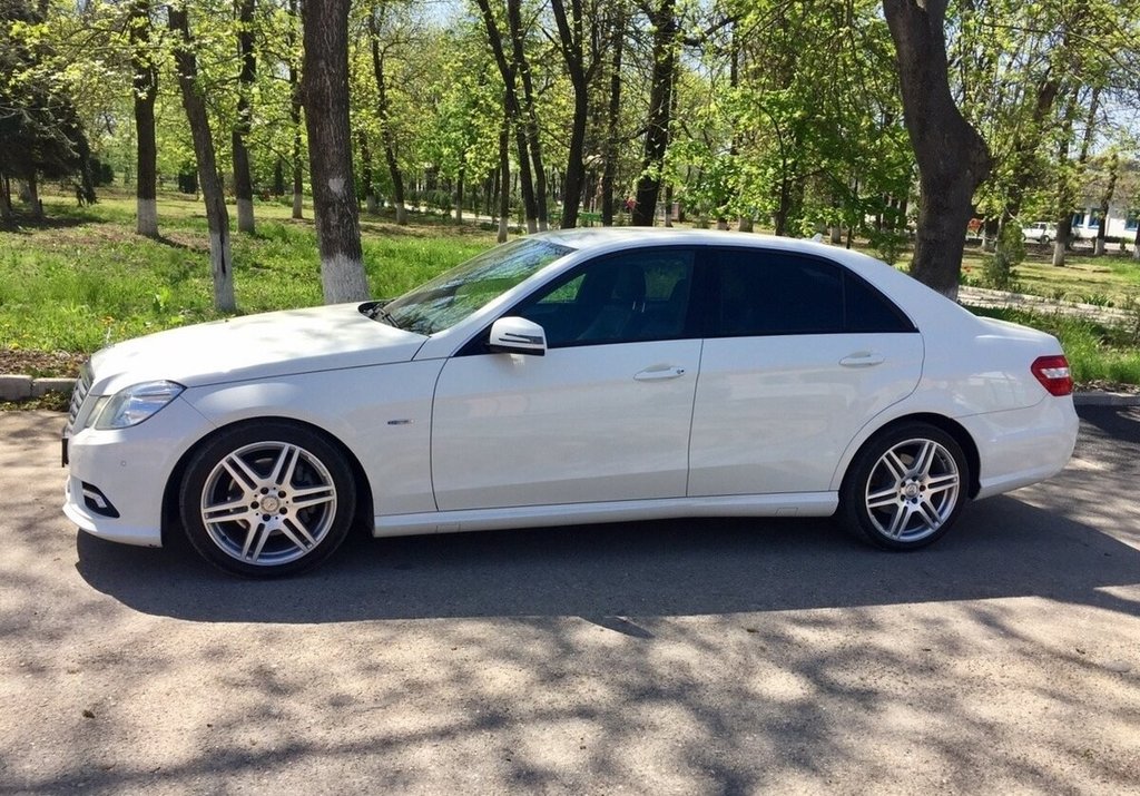 Mercedes-Benz E-Класс W212, 2012 год, 430 000 рублей, 3 фотография