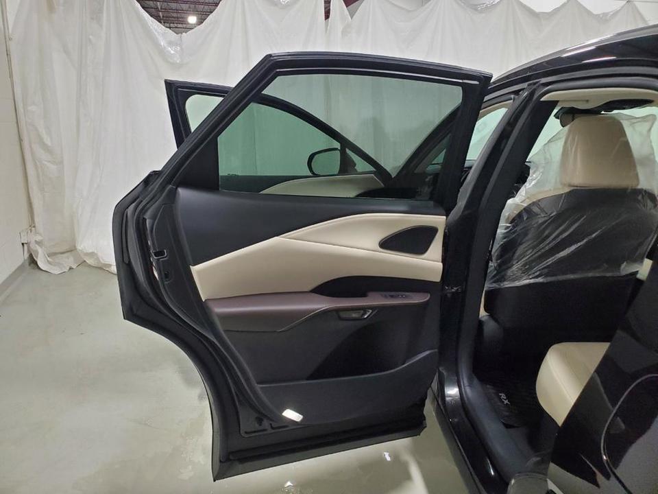 Lexus RX IV рестайлинг, 2024 год, 9 700 000 рублей, 7 фотография