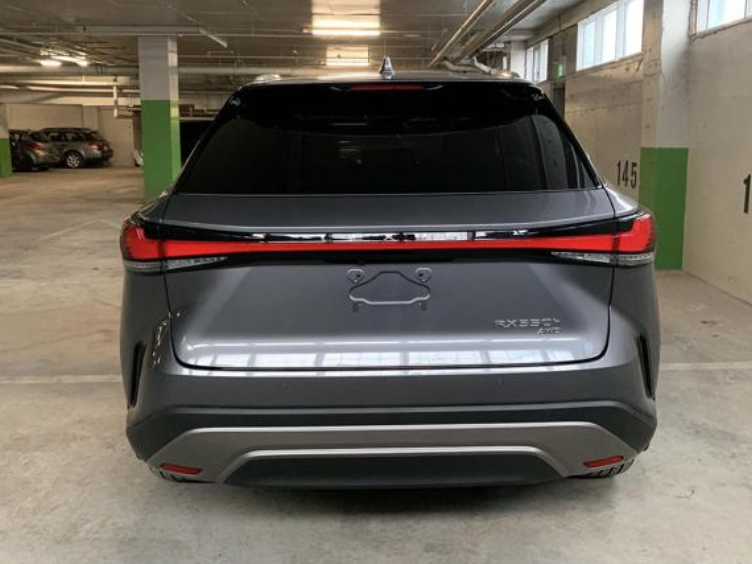 Lexus RX IV рестайлинг, 2024 год, 9 800 000 рублей, 5 фотография