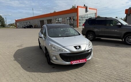 Peugeot 308 II, 2010 год, 555 555 рублей, 9 фотография