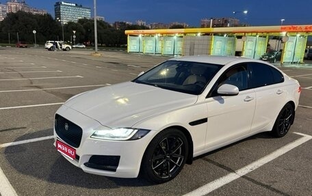 Jaguar XF II, 2016 год, 1 900 000 рублей, 1 фотография