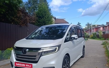 Honda Stepwgn IV, 2017 год, 2 250 000 рублей, 9 фотография