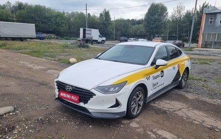 Hyundai Sonata VIII, 2021 год, 1 800 000 рублей, 1 фотография