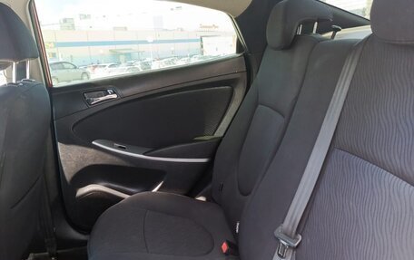 Hyundai Solaris II рестайлинг, 2012 год, 790 000 рублей, 21 фотография