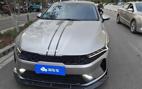 KIA K5, 2022 год, 1 620 000 рублей, 2 фотография